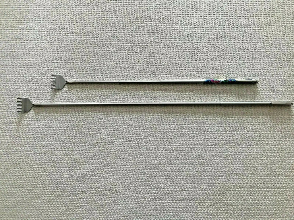 Extendable Stainless Steel Telescoping Back Scratcher 1 ea of 2 sizes NEW (B41K)