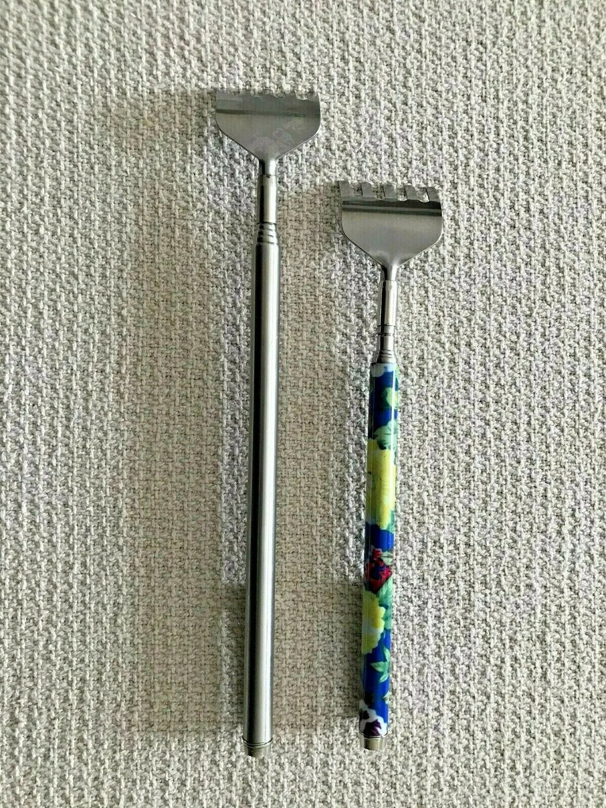 Extendable Stainless Steel Telescoping Back Scratcher 1 ea of 2 sizes NEW (B41K)